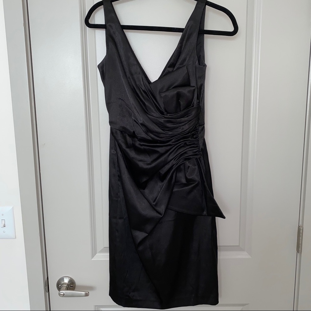 Silky Maggy London Black Cocktail Dress LBD Sz. 6